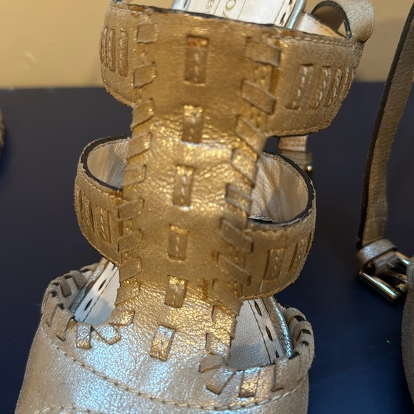 Coach Heels - Picture 6 of 7